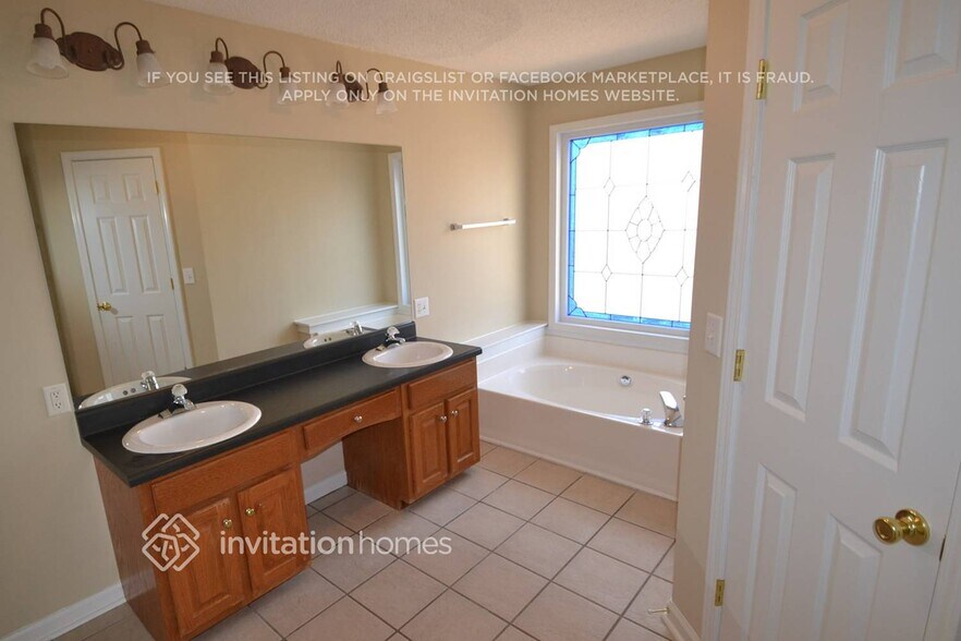 Building Photo - 4755 Liberty Rd