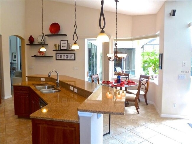 Building Photo - 5522 Eastwind Dr