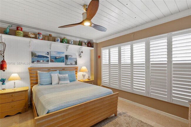 Building Photo - 3550 Galt Ocean Dr