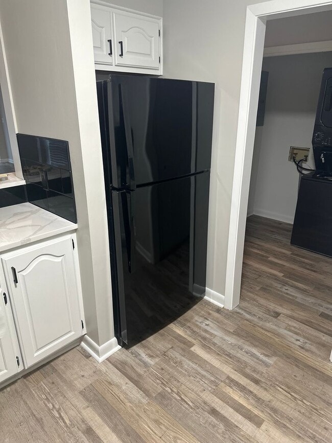 Building Photo - Completely Remodeled 2 Bedroom, 2 Bathroom ground floor Condo in Heber Springs