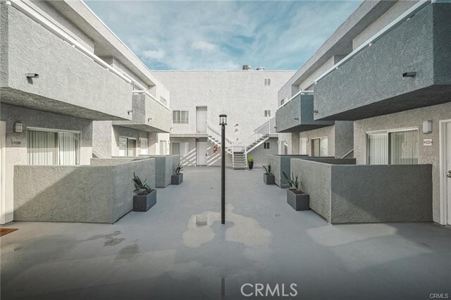 Building Photo - 4406 Cahuenga Blvd