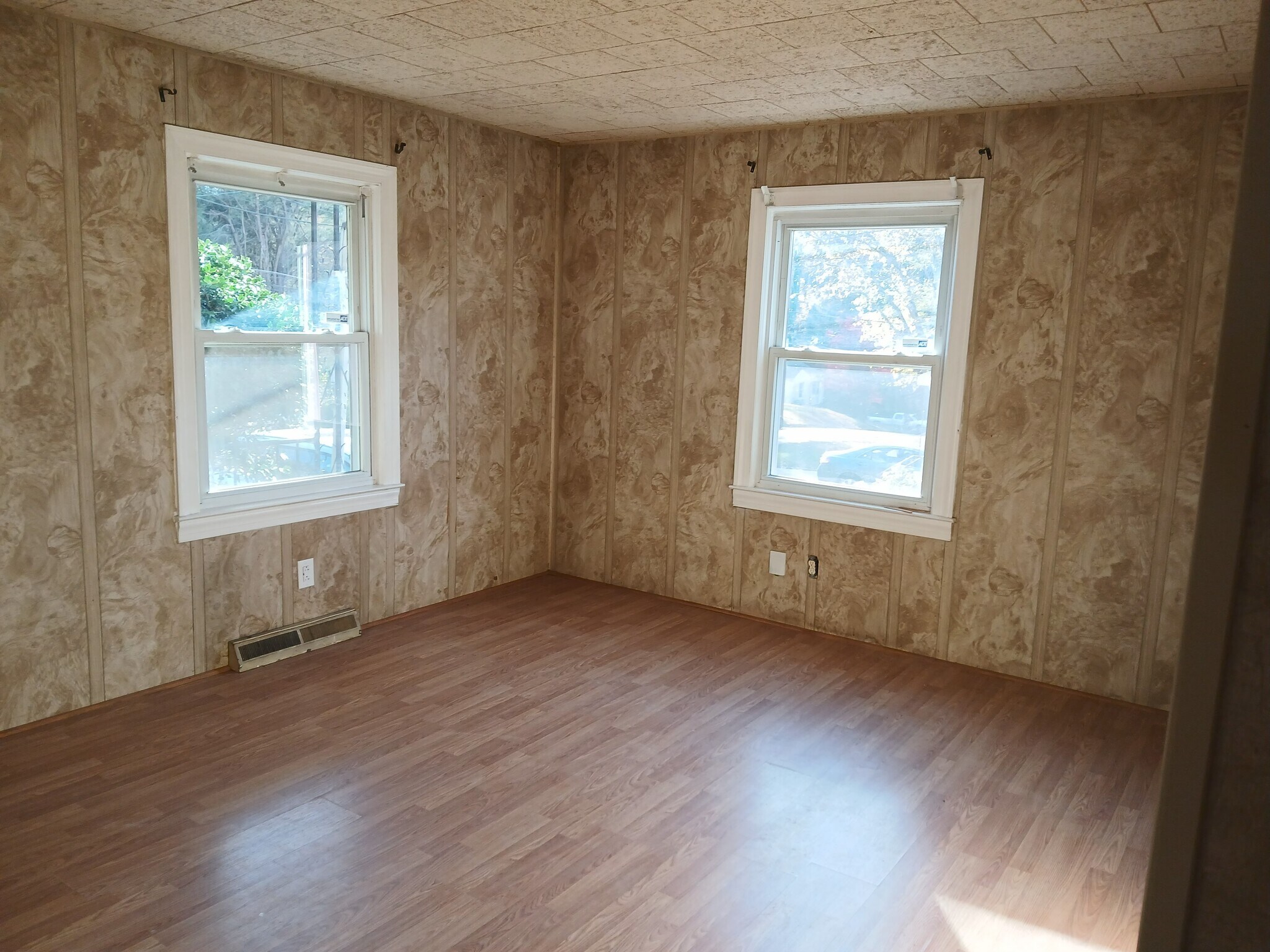 Building Photo - 1625 Mansfield St