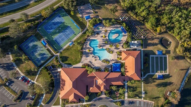 Building Photo - 1530 Hyssop Loop