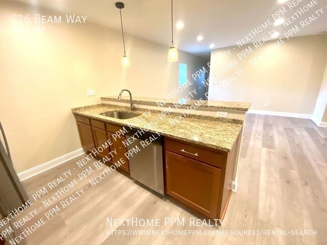 Building Photo - 216 Beam Way