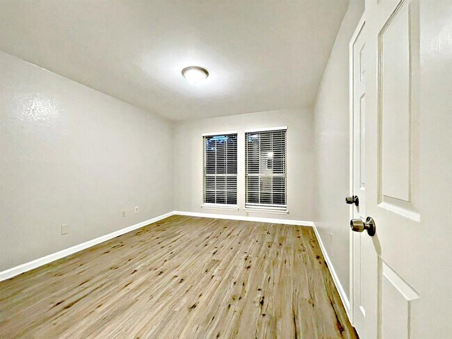 Building Photo - 8501 Priest River Dr