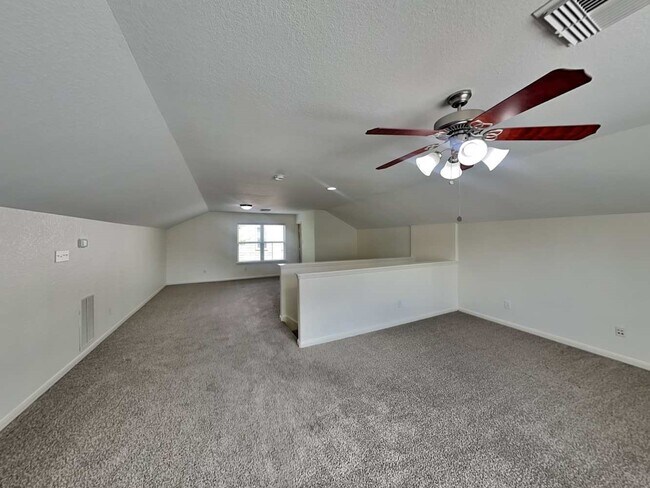 Building Photo - 17247 Marquette Point Ln