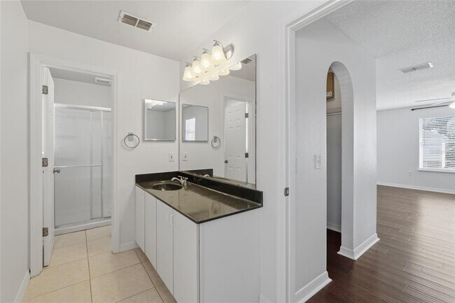 Building Photo - 4140 Stonefield Dr