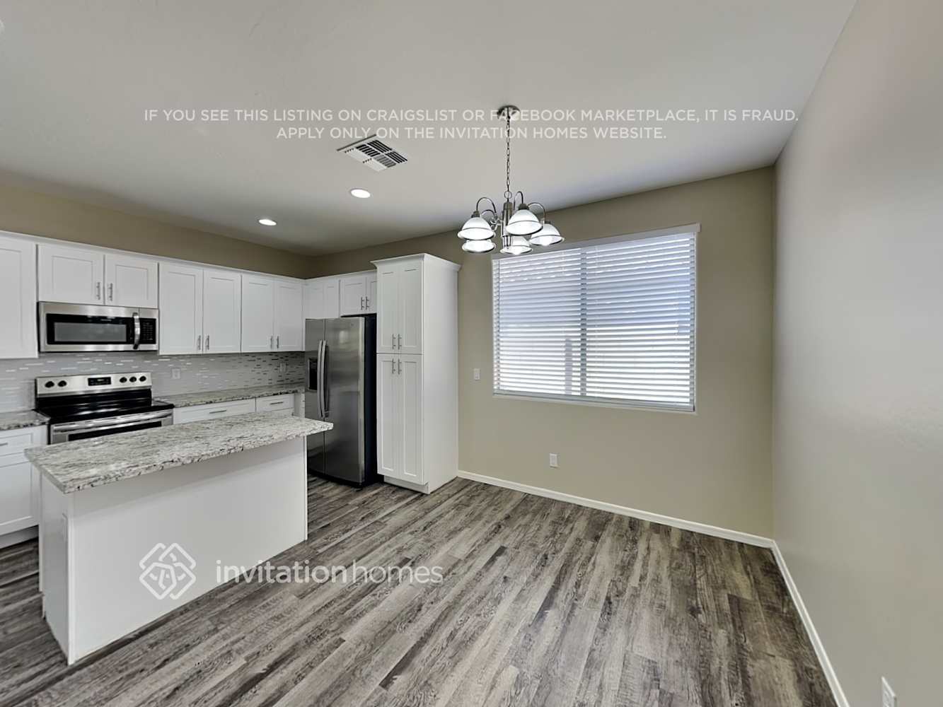 Building Photo - 12552 W Estero Ln