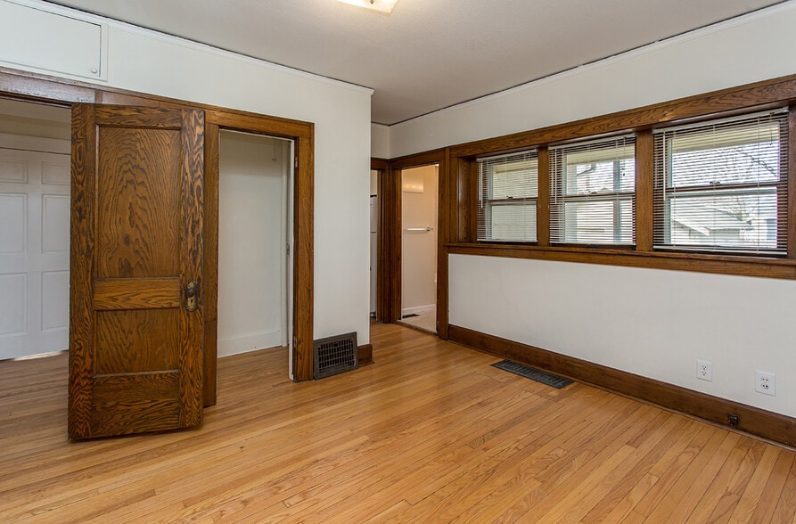 Building Photo - 4115 Kingman Blvd