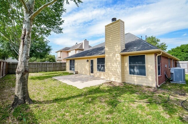 Building Photo - 3268 Jessica Ct