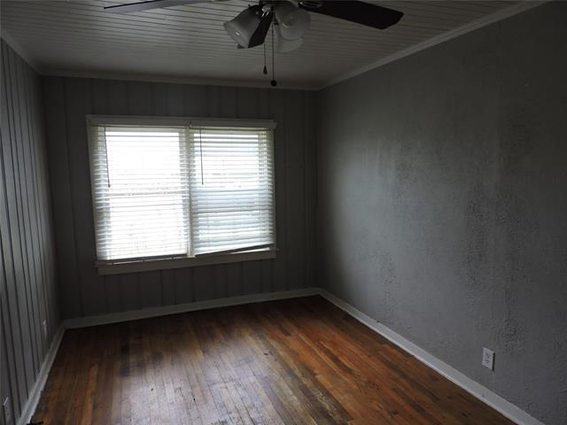Building Photo - 2300 W Lowden St