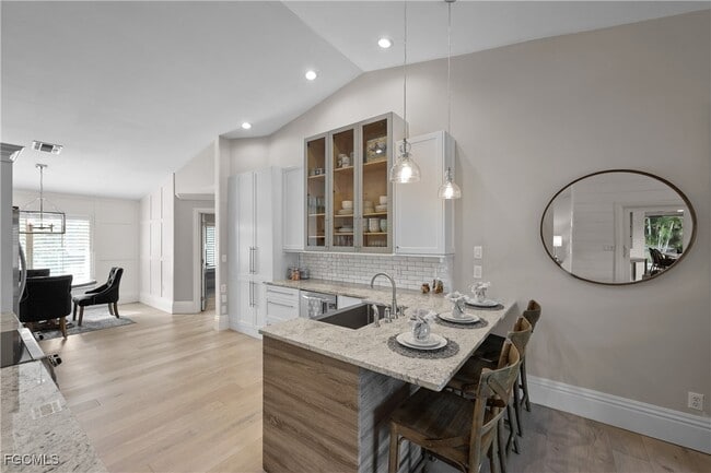 Building Photo - 2003 Timberline Dr