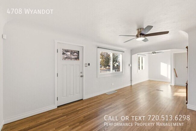 Building Photo - 4708 Wyandot St