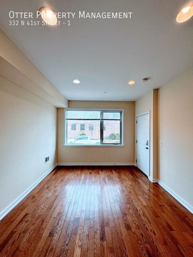 Building Photo - 332 N 41st St