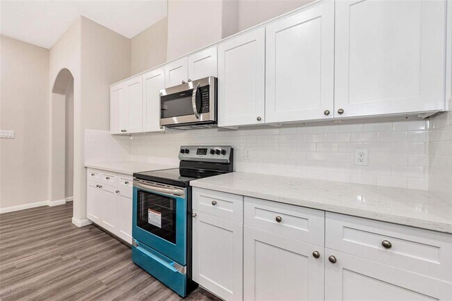 Building Photo - 2150 Mosher Ln