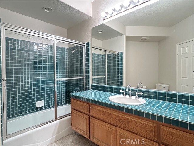 Building Photo - 8132 E Hillsdale Dr