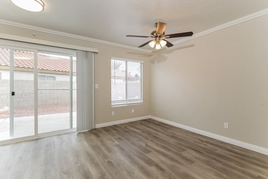 Building Photo - 2562 Machado Dr