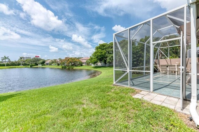 Building Photo - 1232 Avondale Ln