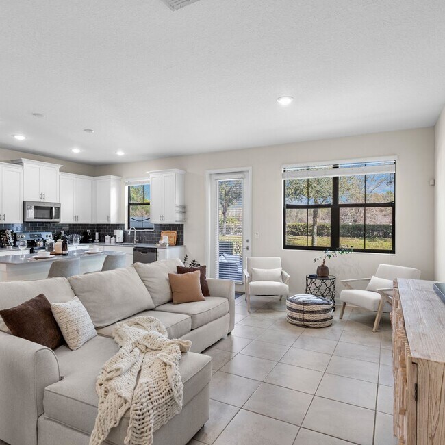 Building Photo - 11360 Whistling Pne Wy