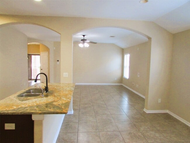 Building Photo - 6402 Sweet Orchid Ln