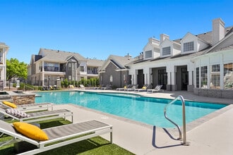 Building Photo - The Soleil