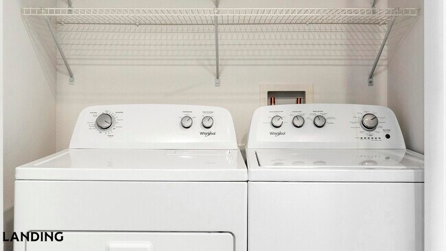 Building Photo - 185 Polaris Pointe