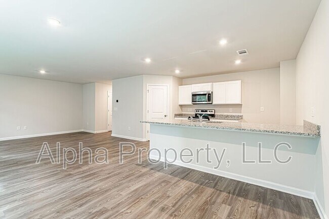 Building Photo - 4107 Garrison Ln