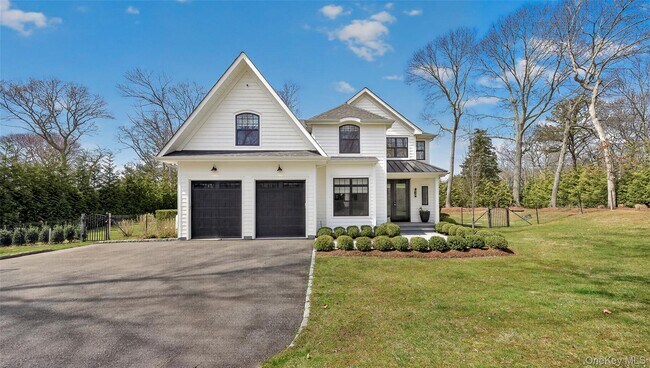 Building Photo - 17 Bayview Rd N