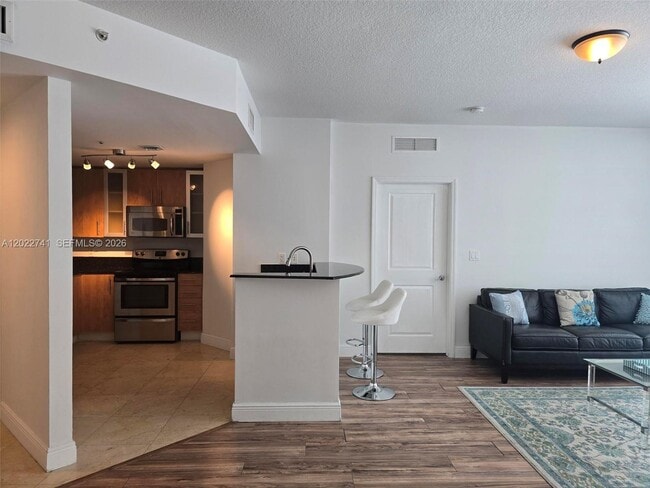 Building Photo - 7900 Harbor Island Dr