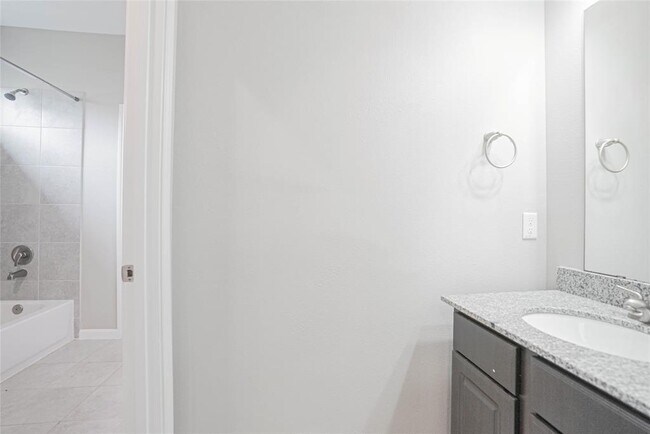 Building Photo - 4510 Dorado Dr