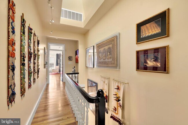 Building Photo - 1743 Q St NW
