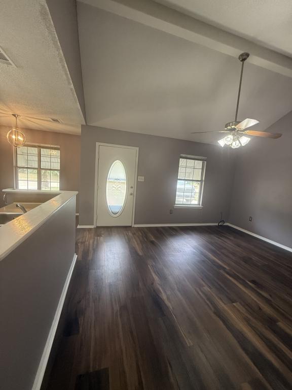 Building Photo - 1745 James Buchanan Dr