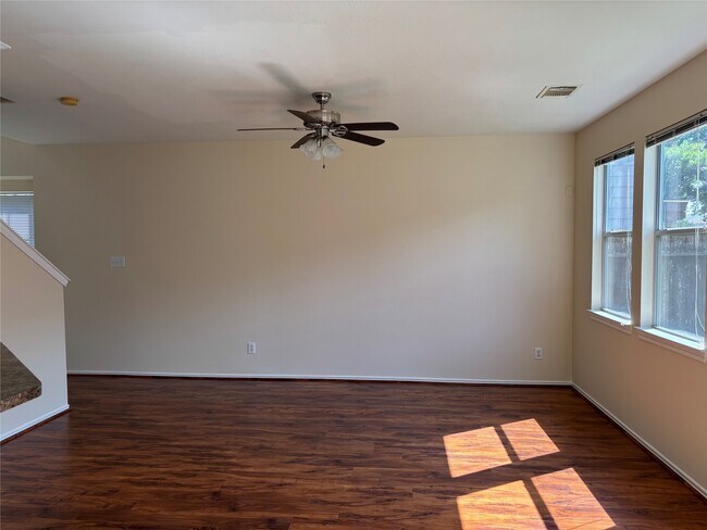 Building Photo - 25306 Calderstone Ct