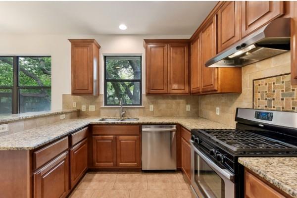 Building Photo - 10104 Missel Thrush Dr