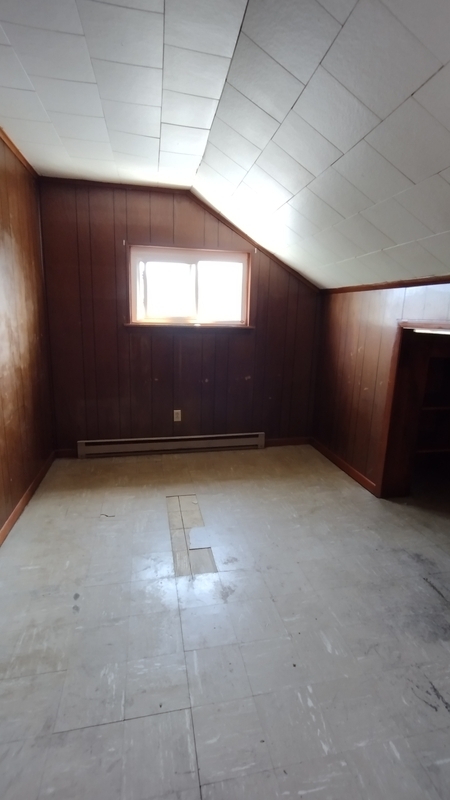 Building Photo - 126 4th St SW