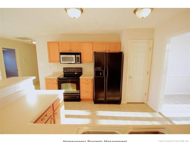 Building Photo - 1420 Burford Ct