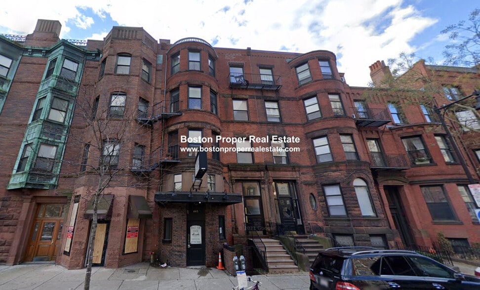 Building Photo - 497 Beacon St
