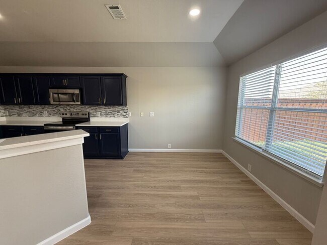 Building Photo - 1909 Morning Dove Dr