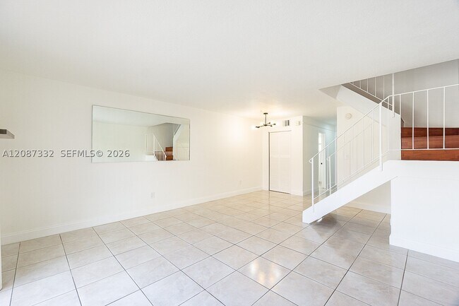 Building Photo - 8650 SW 67th Ave