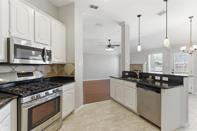 Building Photo - 1343 Edmonton Dr