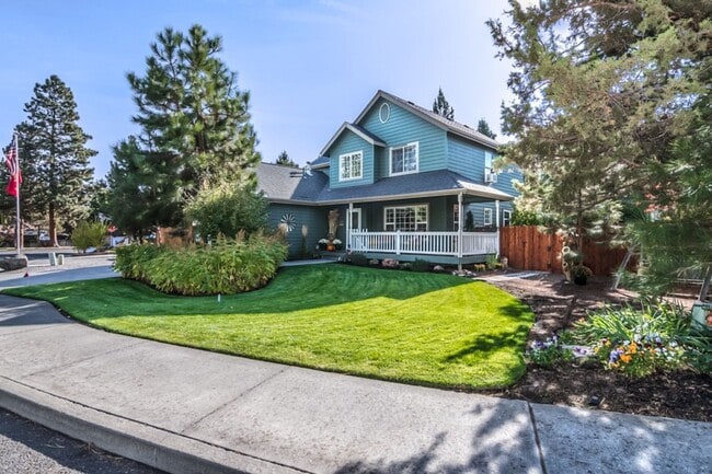 Building Photo - Beautiful home in Tanglewood