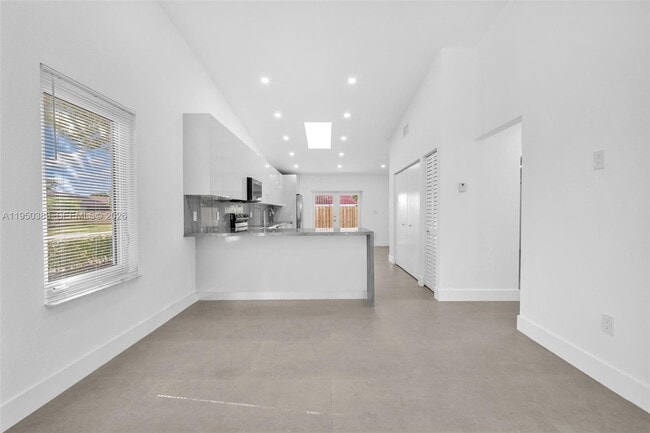 Building Photo - 8394 SW 148th Ave