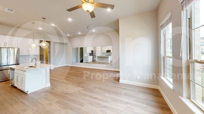 Building Photo - 12982 Jk Ojha St