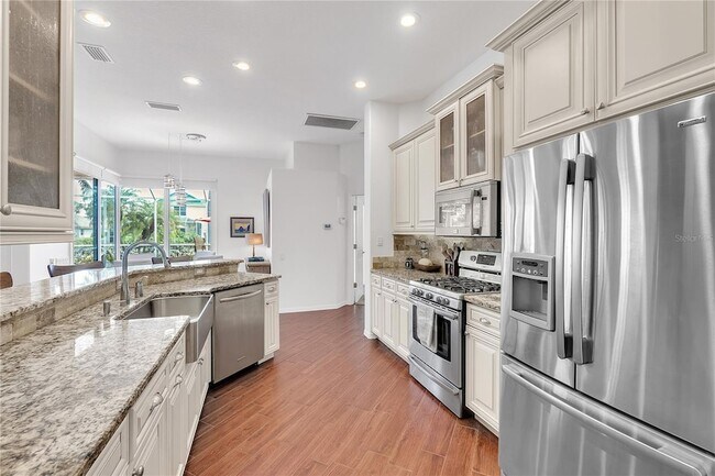 Building Photo - 4616 Blue Marlin Dr