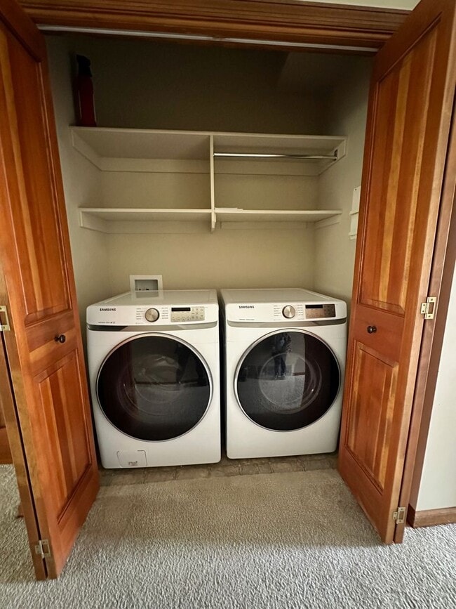 Building Photo - MIE451