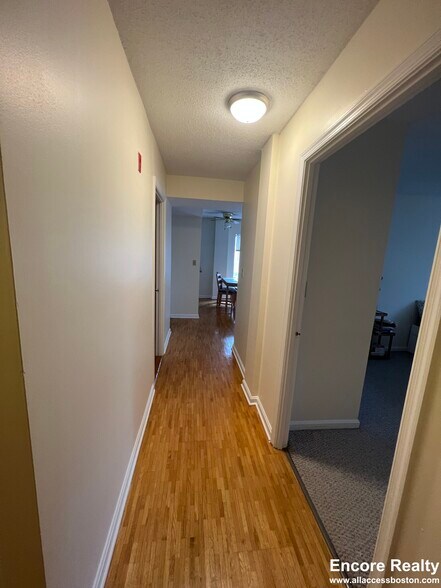 Building Photo - 32 Soden St