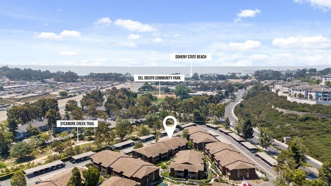 Building Photo - Stunning 1 Bedroom 1 Bath in Dana Point