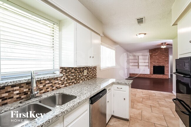 Building Photo - 10423 Collingswood Rd