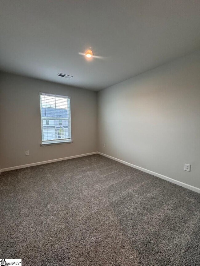 Building Photo - 106 Randwick Ln