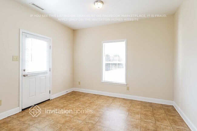 Building Photo - 3337 Table Rock Dr